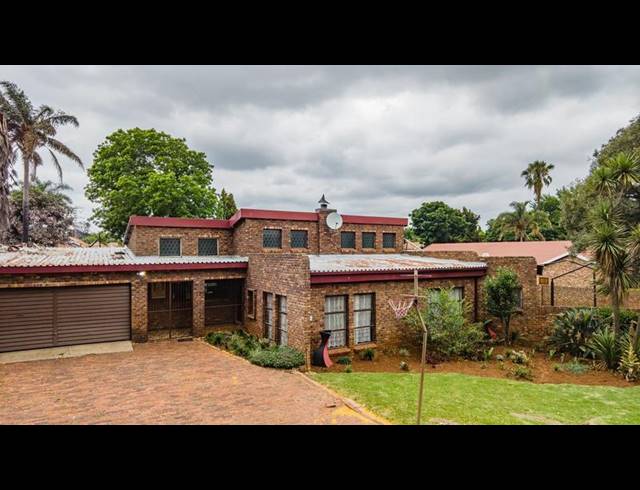 4 BEDROOM HOUSE FOR SALE IN TERENURE